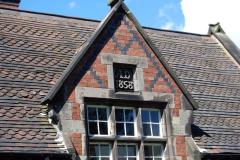 12683_Datestoneandwindow